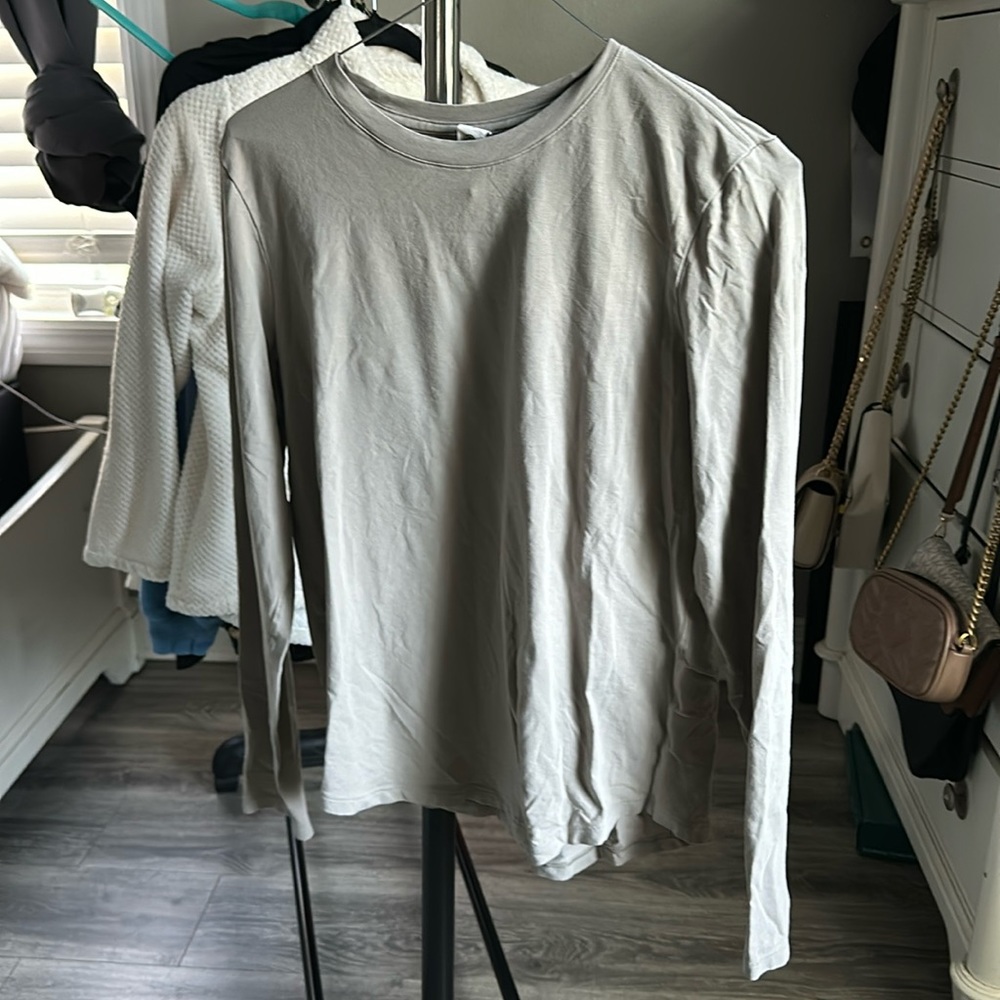 Lululemon long sleeve